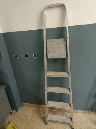 Escalera 5 peldaños aluminio