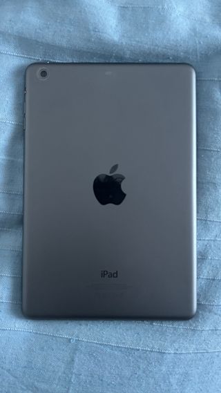 iPad mini (modelo A1432) + funda teclado logitech