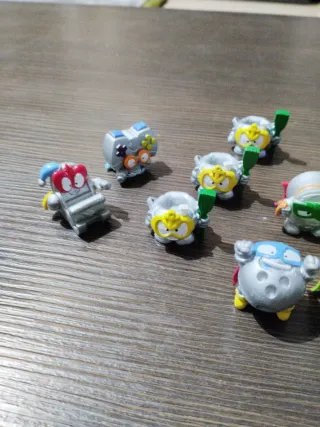 Figuras Superthings Especiales, plateadas