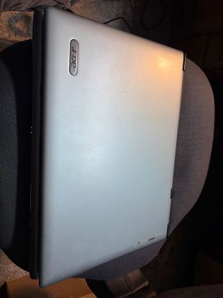 Portátil Acer TravelMate 4100 Win XP