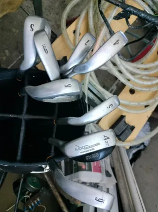 Bolsa de golf Adidas con 8 palos para zurdos