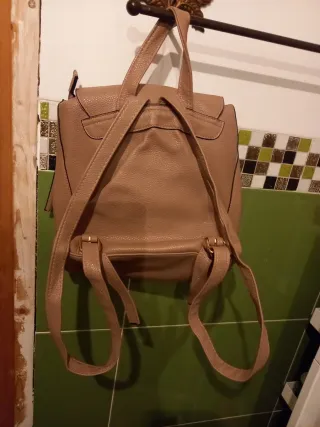 Bolso Mochila Rosa y Dorado