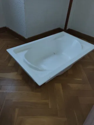 Lote Bebé: Carrito, Bañera, Extractor y Almohada