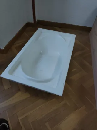 Lote Bebé: Carrito, Bañera, Extractor y Almohada