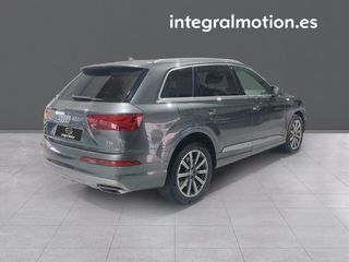 Audi Q7 3.0 TDI 272CV quattro tiptronic