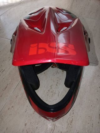 Casco integral BTT rojo