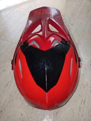 Casco integral BTT rojo
