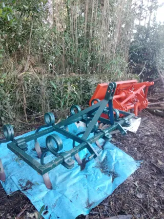 Se venden aparejos de labranza