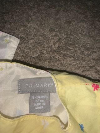 Vestido amarillo flores