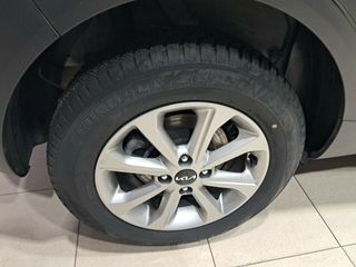 Kia Stonic 1.2 DPi 62kW (84CV) Drive