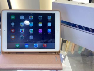 iPad Air 1 16 GB A1475 - Scatola, fattura, custodia