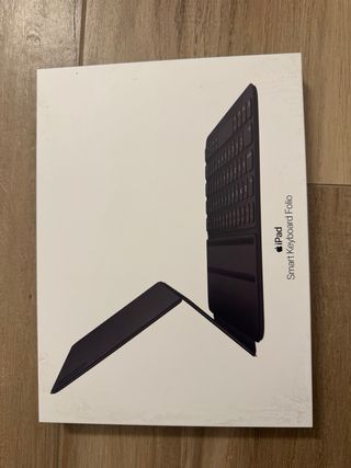 iPad Air 4 64GB Wi-Fi + Smart Keyboard Folio