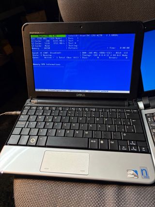 2 portatili Acer Aspire One 11 per test