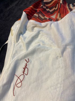 Camiseta Desigual Talla  S Estampado Mujer