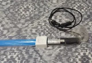 Lámpara Fluorescente Luz Azul 36W con Cable.