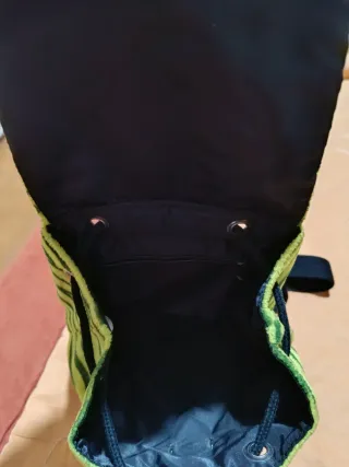 Zainetto verde con stampa tigre