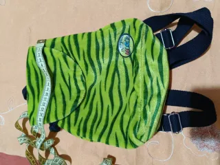 Zainetto verde con stampa tigre