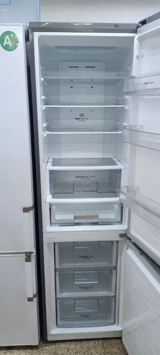 Nevera  combi LG No Frost A+