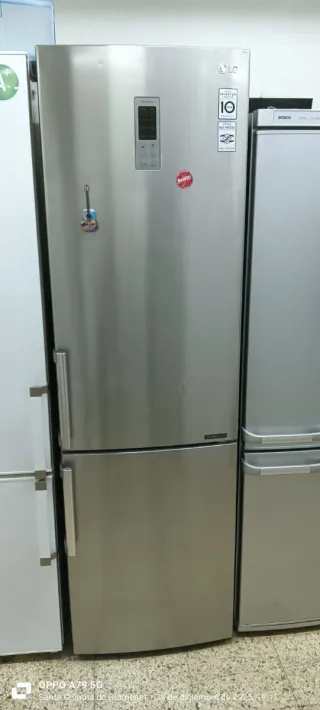 Nevera  combi LG No Frost A+