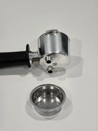 Cafetera DeLonghi Stilosa EC230.BK Negra