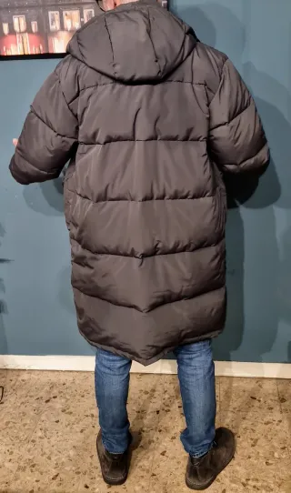 Giacca lunga grigia imbottita