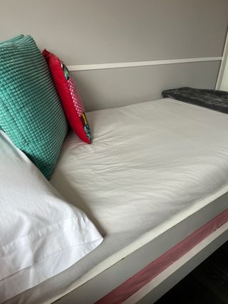 Cama nido 2 colchones y cajones.