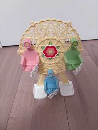 Pack noria y parque Sylvanian Families con muñecos