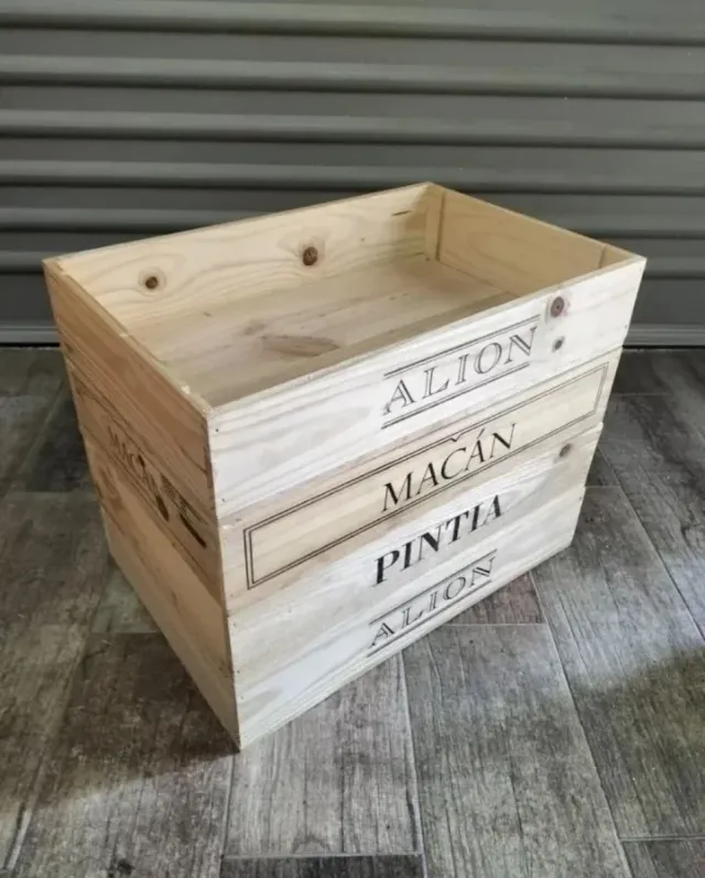 4 cajas de vino de madera tipo bandeja