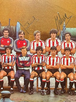 Lámina firmada a mano del Athletic Bilbao 1985