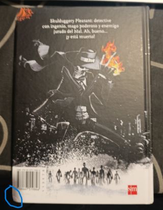 Detective Esqueleto - Derek Landy (Tapa Dura)