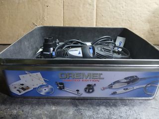 Dremel 300 Limited Edition Caja