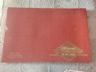 Juego de sábanas rosa con bordado