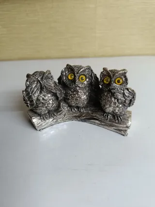 Figura 3 búhos plateados