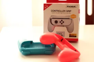 Controller Grip Mandos para Joy-Con.
