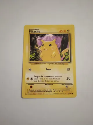 Carta Pokémon Pikachu