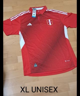 Camiseta Perú Adidas Talla XL SE VENDE POR unidad