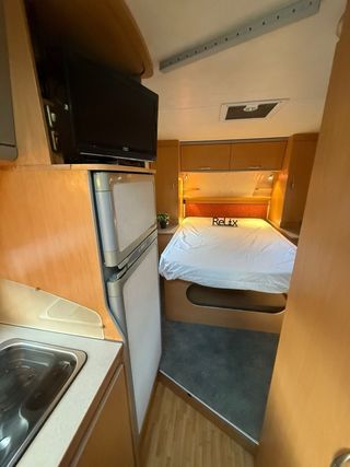 Autocaravana cama Isla 90.000km aire 4 plazas