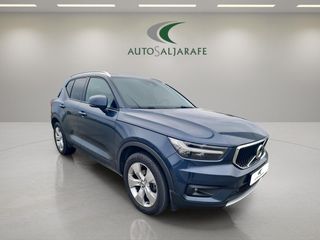 Volvo XC40 2.0 D3 Momentum Core