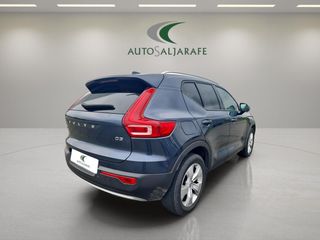 Volvo XC40 2.0 D3 Momentum Core