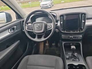 Volvo XC40 2.0 D3 Momentum Core