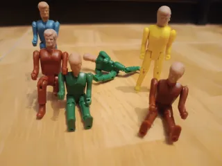 Lote 6 muñecos articulados plástico vintage