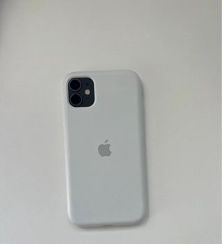 iPhone 11 Blanco en perfectas condiciones