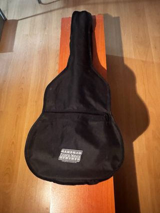 Guitarra Clásica Admira Alba 4/4