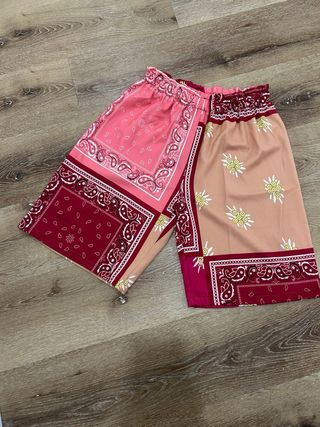 Conjunto Blusa e Calções Estampados