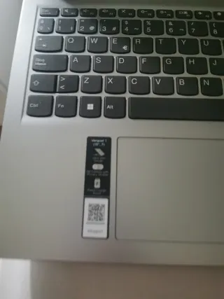 Lenovo Gris/Plateado Poco Uso