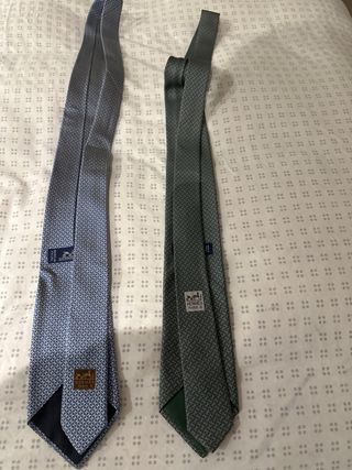 Corbatas Hermes Azul y Gris