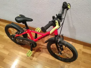 Bicicleta infantil aluminio 16 B'TWIN Racing 900