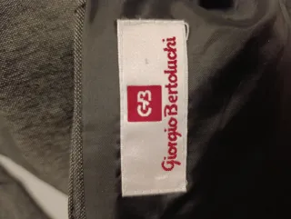 Traje de caballero gris