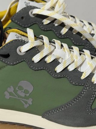 Zapatillas Scalpers. Nuevas con etiqueta y caja