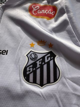 Camiseta de fútbol Umbro Blanca y Negra